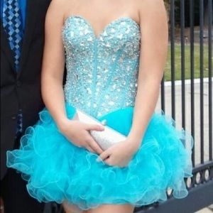 SHERRI HILL Prom/ Special Occasion Party Dress